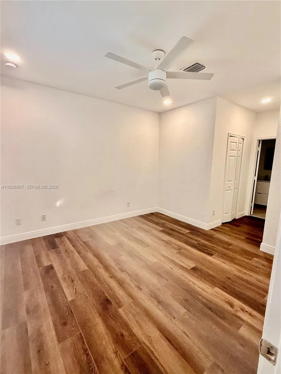 977 NE Trailside Run Port St. Lucie, FL 34983