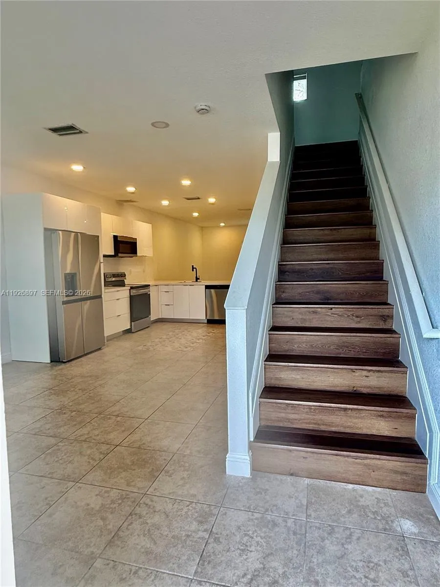 977 NE Trailside Run Port St. Lucie, FL 34983