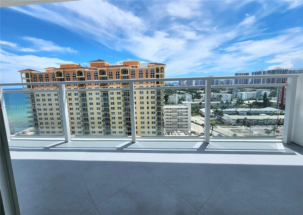 2030 S Ocean Dr #1710 Hallandale Beach, FL 33009