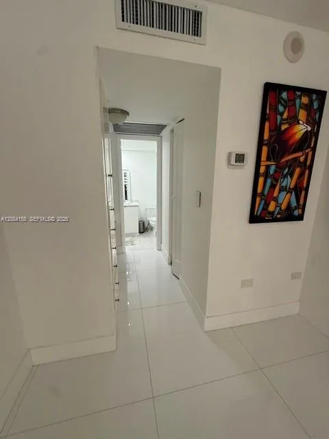 5555 Collins Ave #4P Miami Beach, FL 33140
