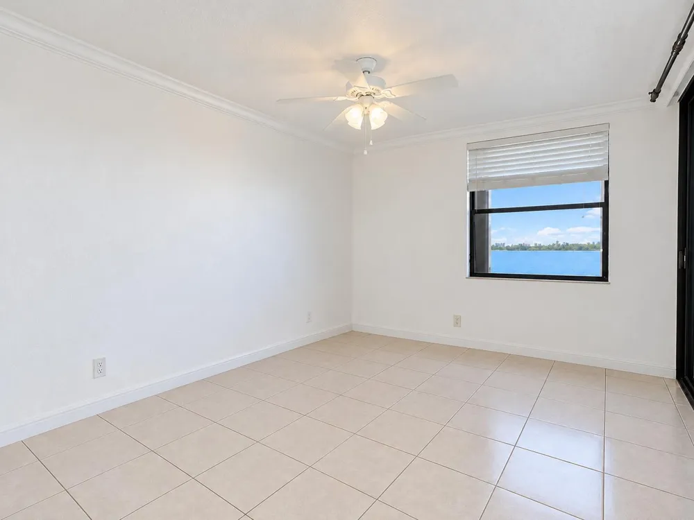 110 LAKE EMERALD DRIVE #103 Oakland Park, FL 33309