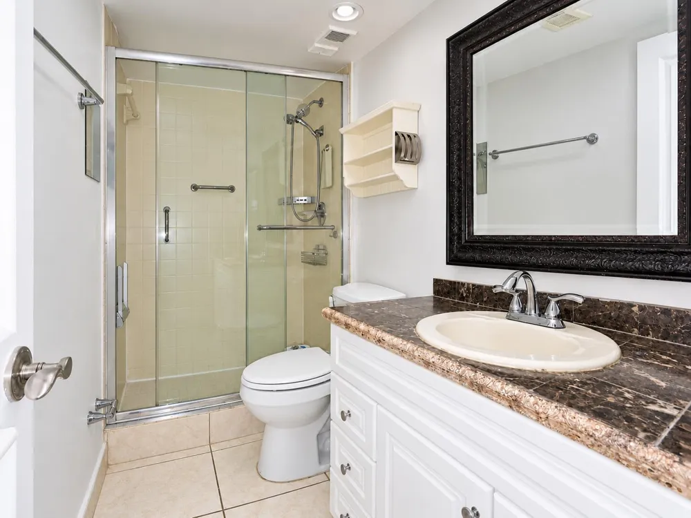 110 LAKE EMERALD DRIVE #103 Oakland Park, FL 33309