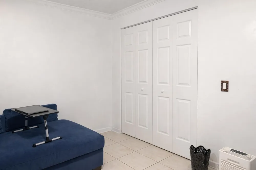 110 LAKE EMERALD DRIVE #103 Oakland Park, FL 33309