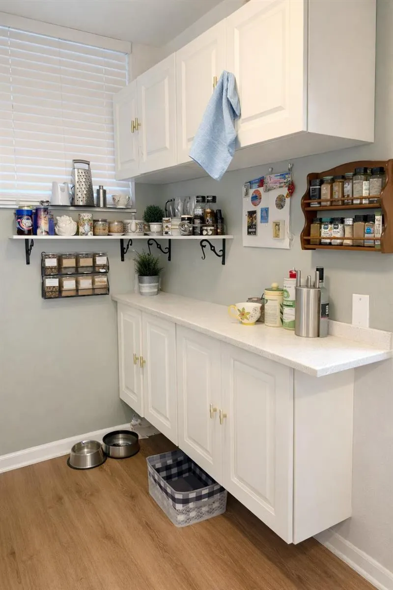 110 LAKE EMERALD DRIVE #103 Oakland Park, FL 33309