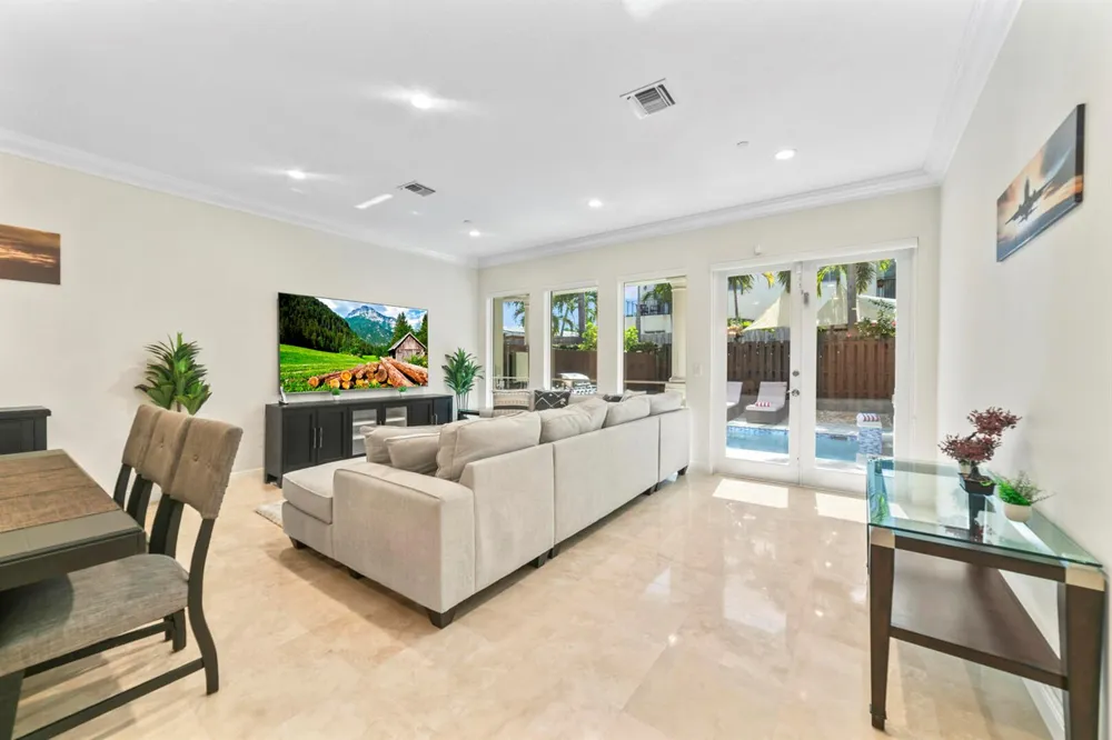 1849 NE 26TH #2 Fort Lauderdale, FL 33305