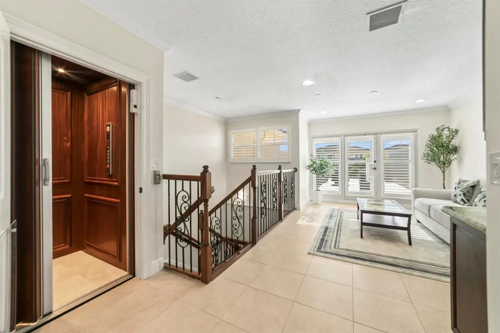 1849 NE 26TH #2 Fort Lauderdale, FL 33305
