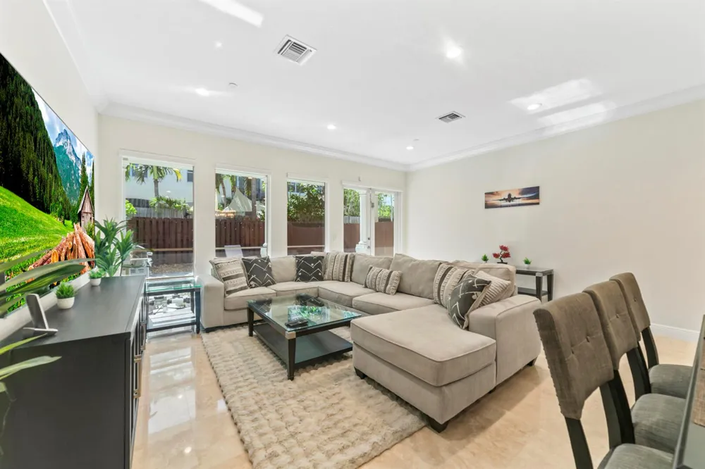 1849 NE 26TH #2 Fort Lauderdale, FL 33305