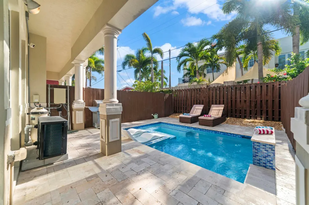 1849 NE 26TH #2 Fort Lauderdale, FL 33305