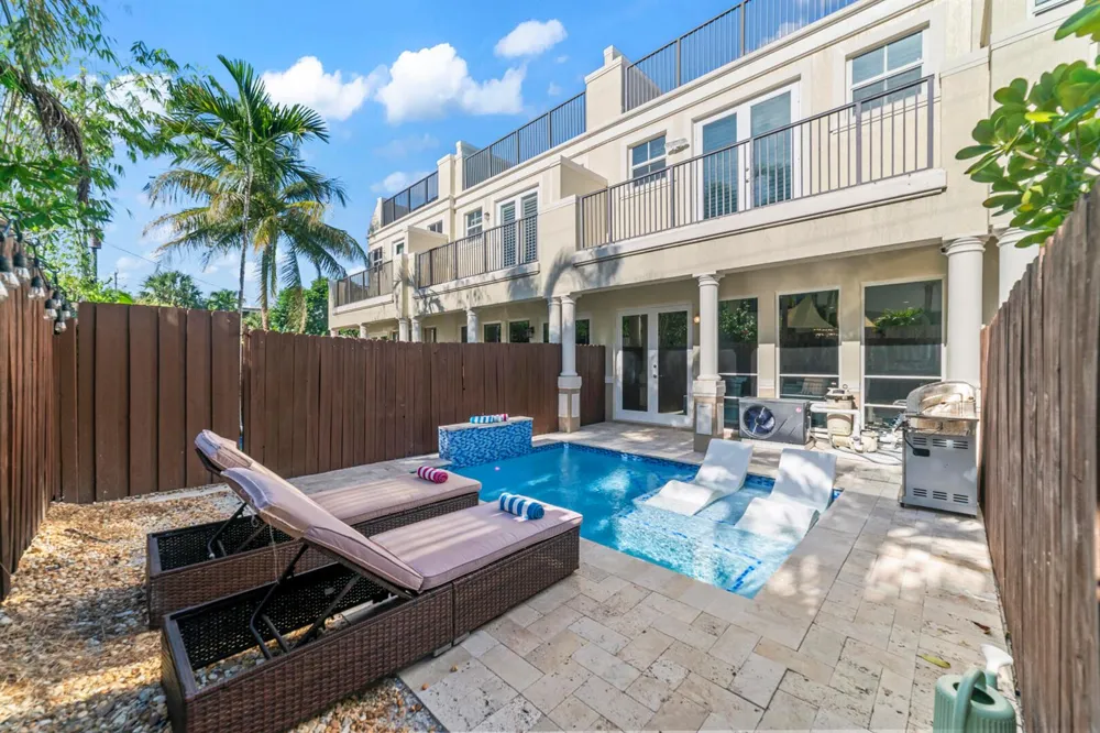 1849 NE 26TH #2 Fort Lauderdale, FL 33305