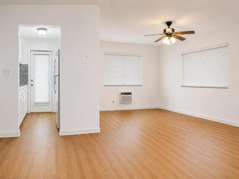 1816 Mckinley Street #7 Hollywood, FL 33020