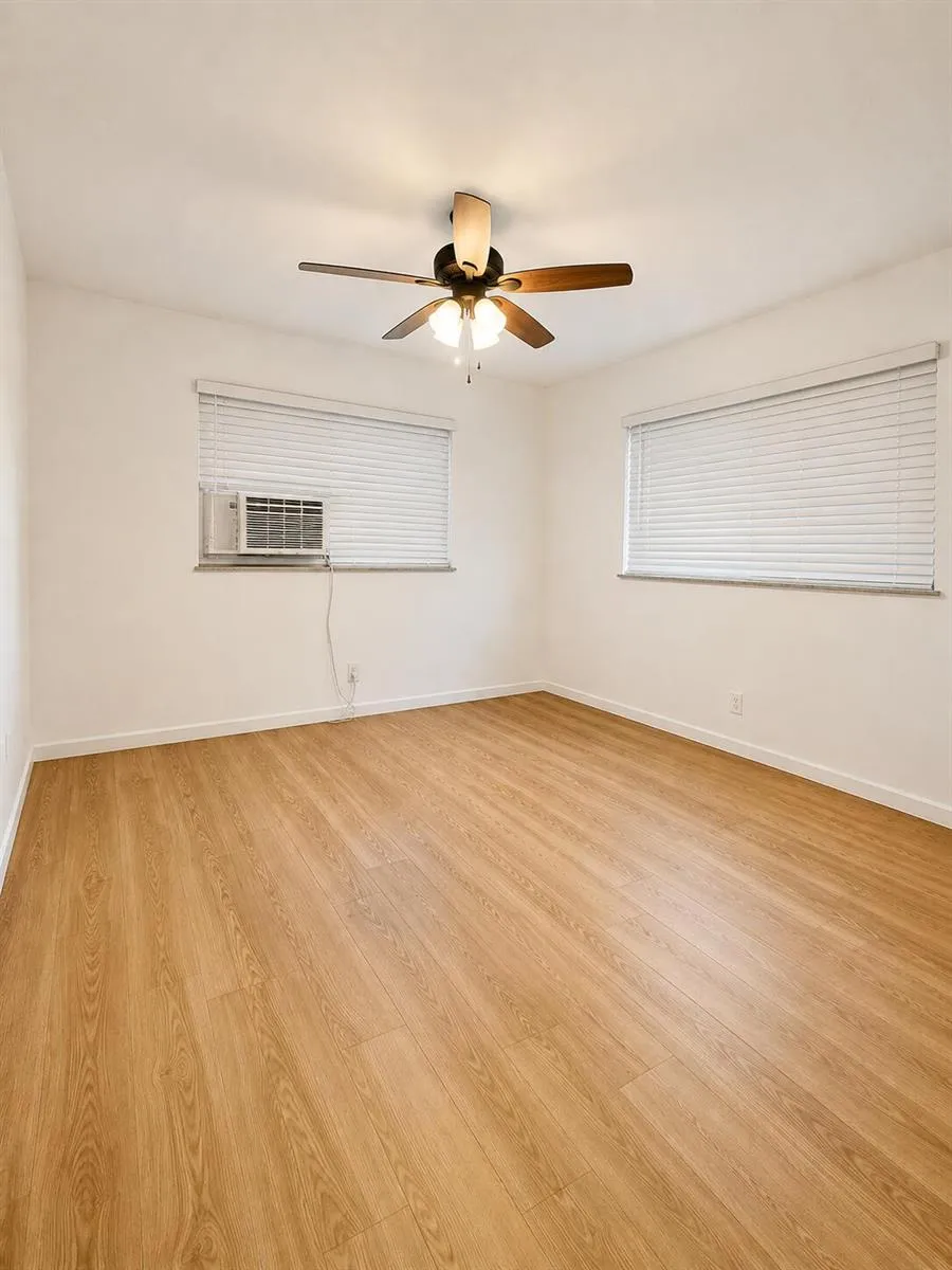 1816 Mckinley Street #7 Hollywood, FL 33020