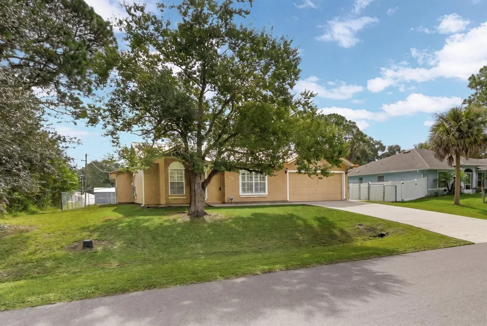 491 CARPENTER AVENUE NW Palm Bay, FL 32907
