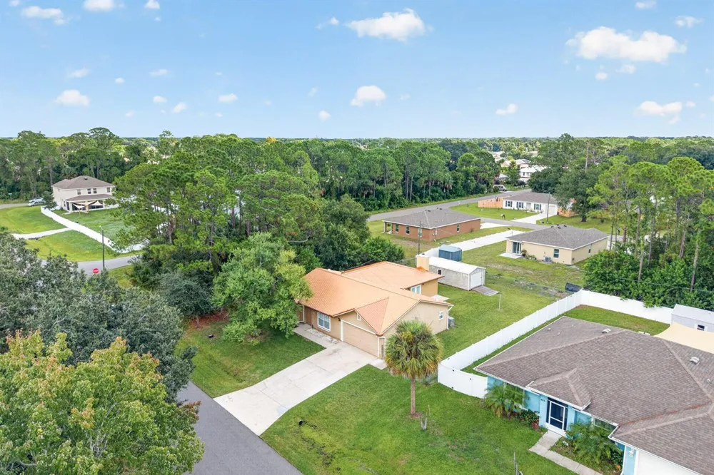 491 CARPENTER AVENUE NW Palm Bay, FL 32907