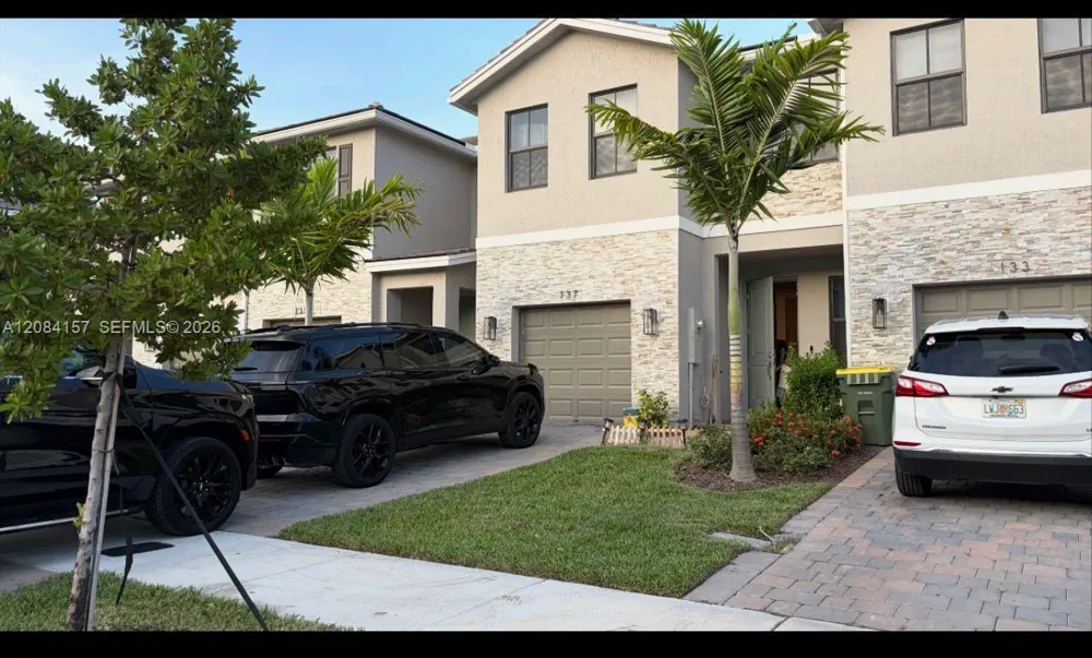 137 NE 14th Ave Homestead, FL 33033
