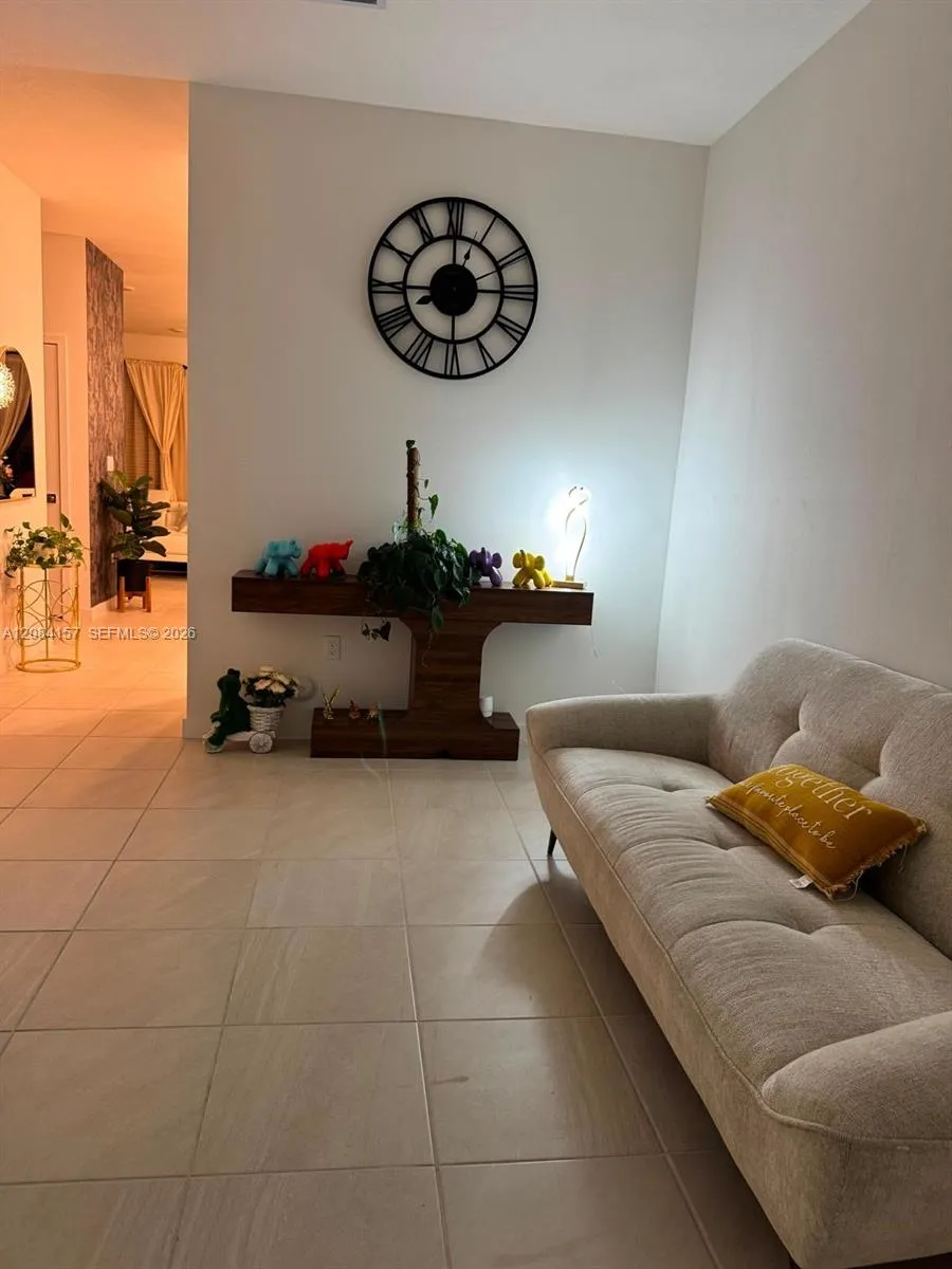137 NE 14th Ave Homestead, FL 33033
