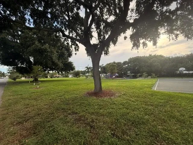 520 NW 7TH STREET Boynton Beach, FL 33426