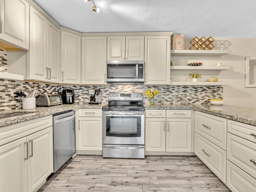 2909 SW 22ND CIRCLE #38B Delray Beach, FL 33445