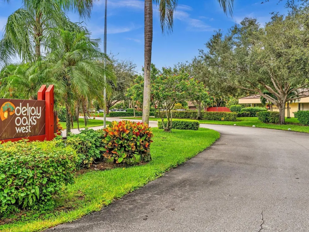 2909 SW 22ND CIRCLE #38B Delray Beach, FL 33445