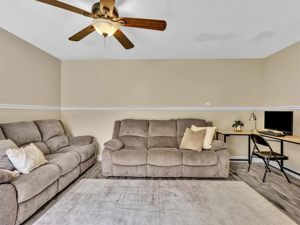 2909 SW 22ND CIRCLE #38B Delray Beach, FL 33445