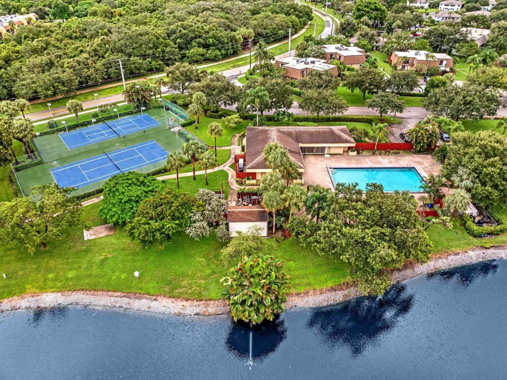 2909 SW 22ND CIRCLE #38B Delray Beach, FL 33445