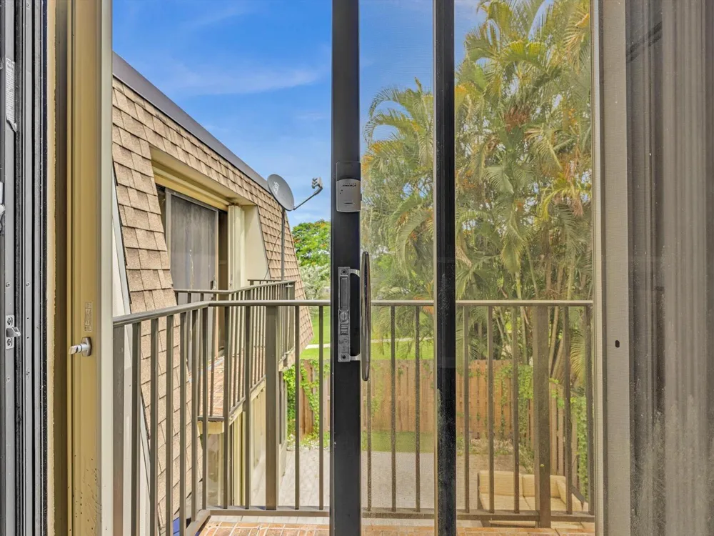 2909 SW 22ND CIRCLE #38B Delray Beach, FL 33445