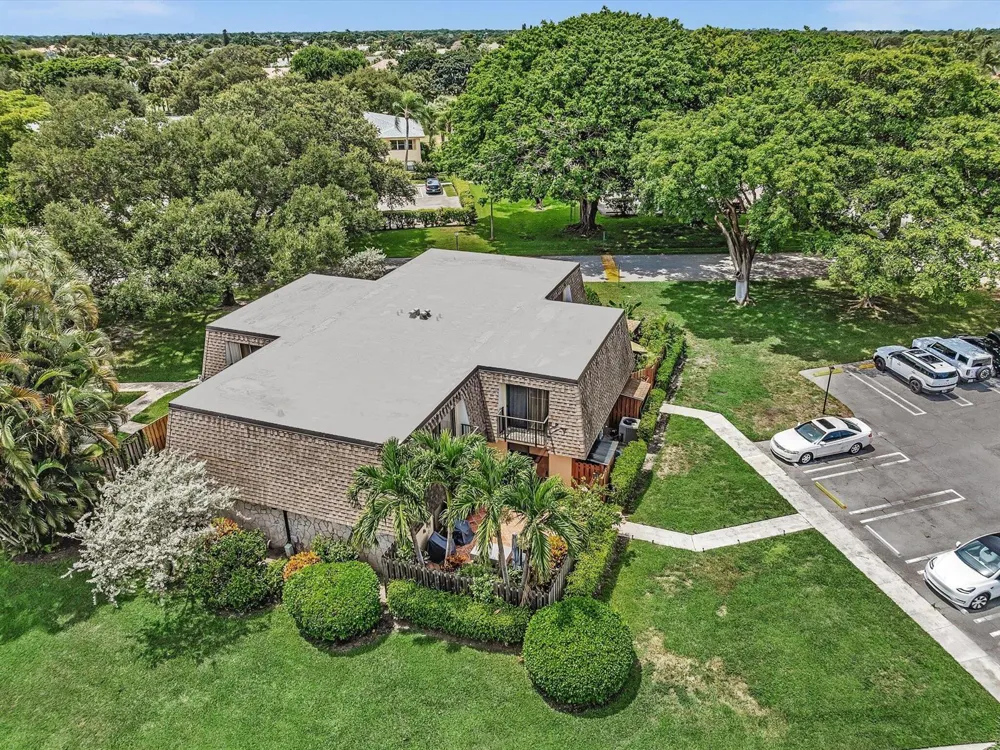 2909 SW 22ND CIRCLE #38B Delray Beach, FL 33445