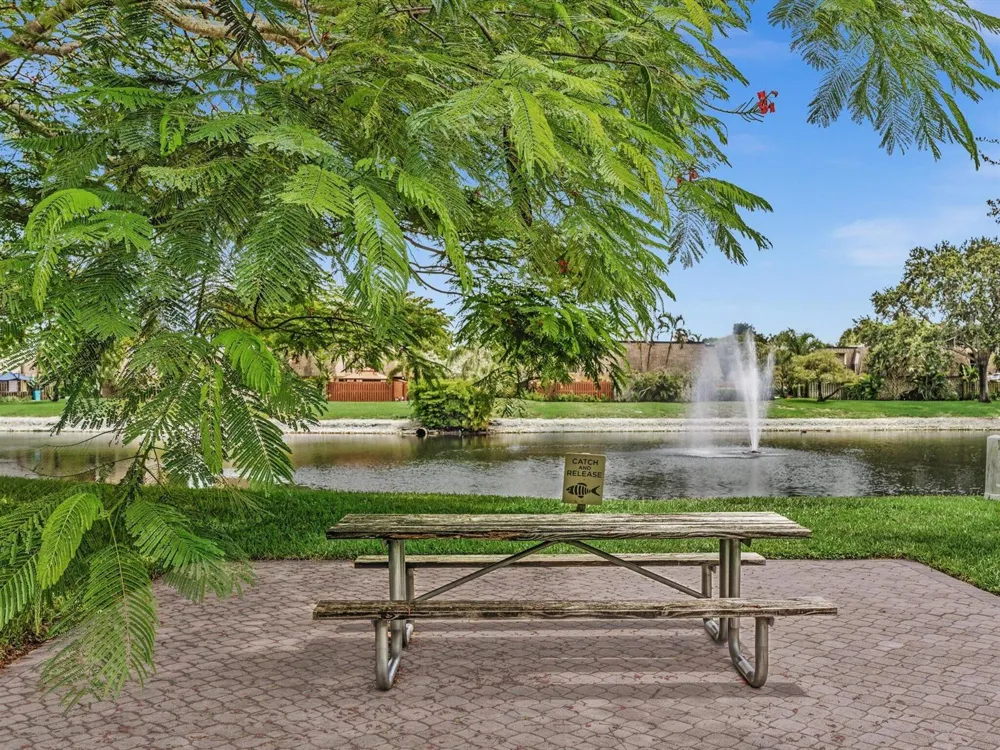2909 SW 22ND CIRCLE #38B Delray Beach, FL 33445