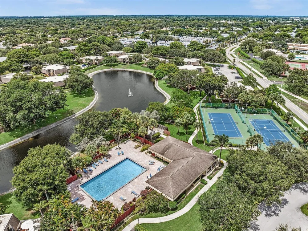 2909 SW 22ND CIRCLE #38B Delray Beach, FL 33445
