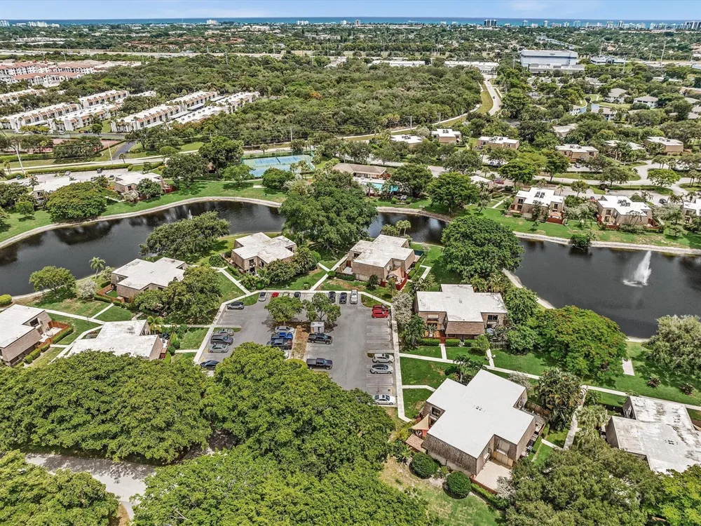2909 SW 22ND CIRCLE #38B Delray Beach, FL 33445