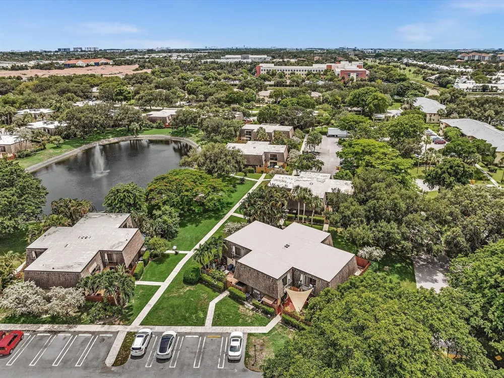 2909 SW 22ND CIRCLE #38B Delray Beach, FL 33445