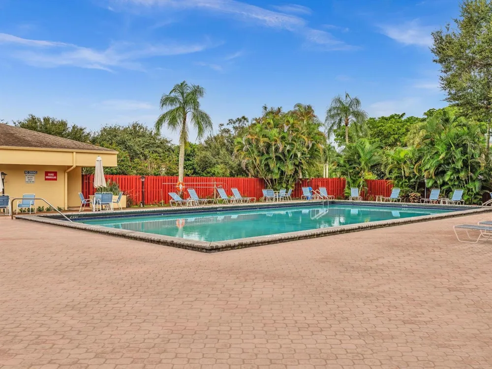 2909 SW 22ND CIRCLE #38B Delray Beach, FL 33445