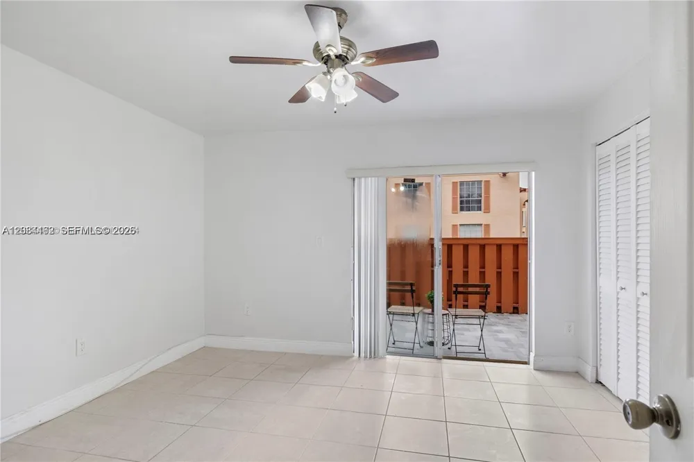 7241 Miami Lakes Dr #D19 Miami Lakes, FL 33014