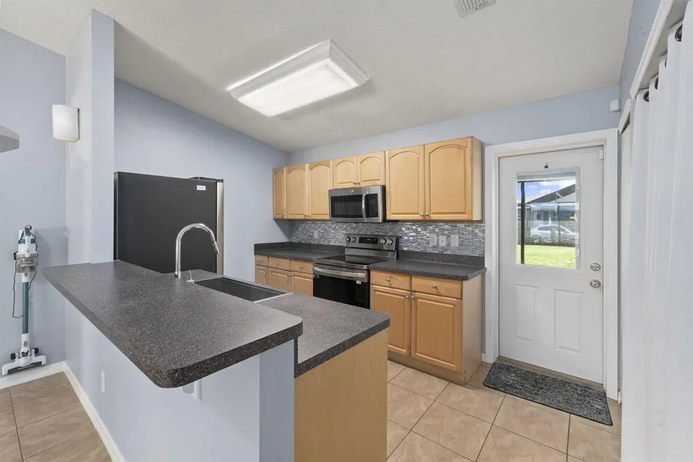 5010 Hickory Drive Fort Pierce, FL 34982