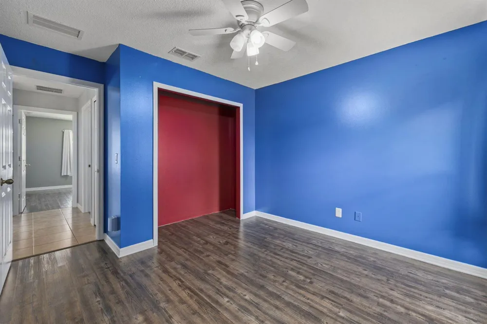 5010 Hickory Drive Fort Pierce, FL 34982