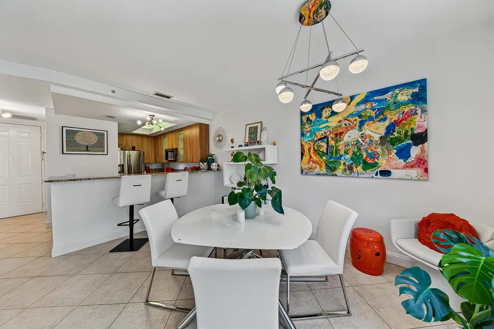 2631 NE 14TH AVENUE #316 Wilton Manors, FL 33334
