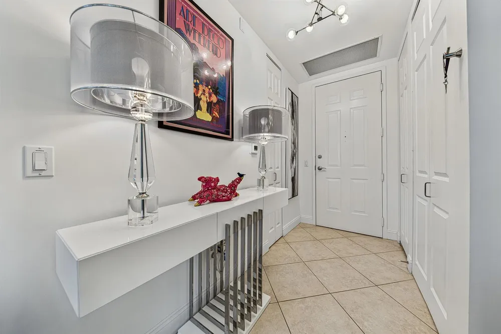 2631 NE 14TH AVENUE #316 Wilton Manors, FL 33334