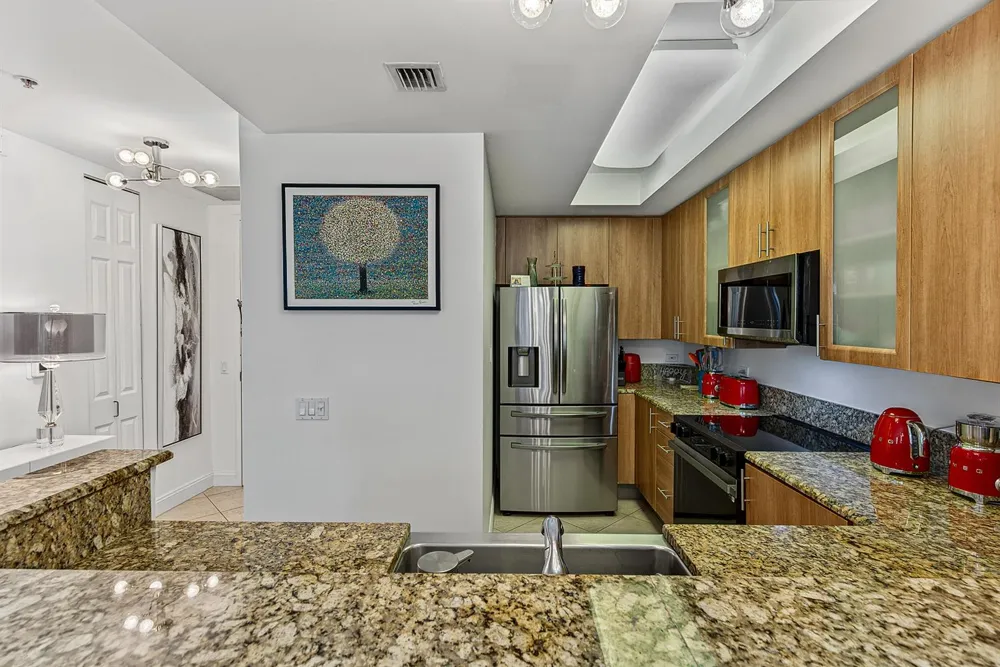 2631 NE 14TH AVENUE #316 Wilton Manors, FL 33334
