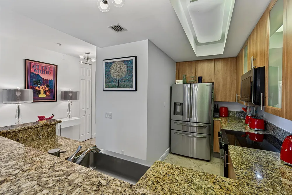 2631 NE 14TH AVENUE #316 Wilton Manors, FL 33334
