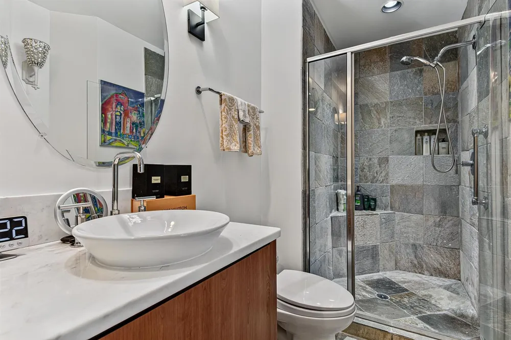 2631 NE 14TH AVENUE #316 Wilton Manors, FL 33334