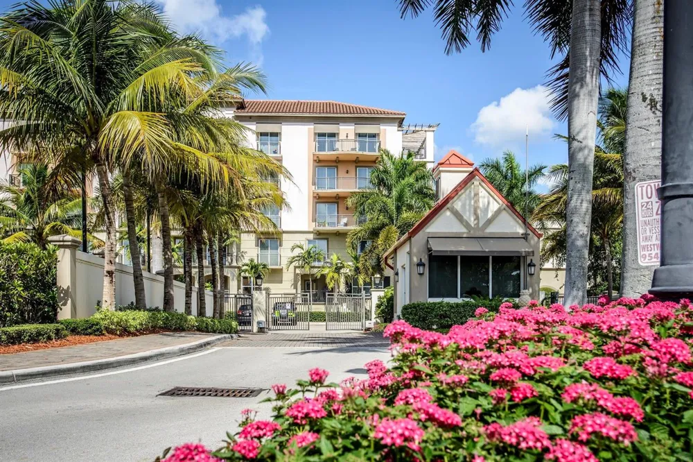 2631 NE 14TH AVENUE #316 Wilton Manors, FL 33334