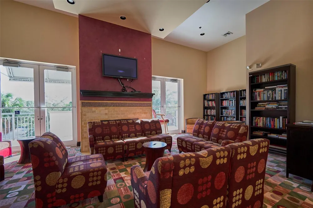 2631 NE 14TH AVENUE #316 Wilton Manors, FL 33334