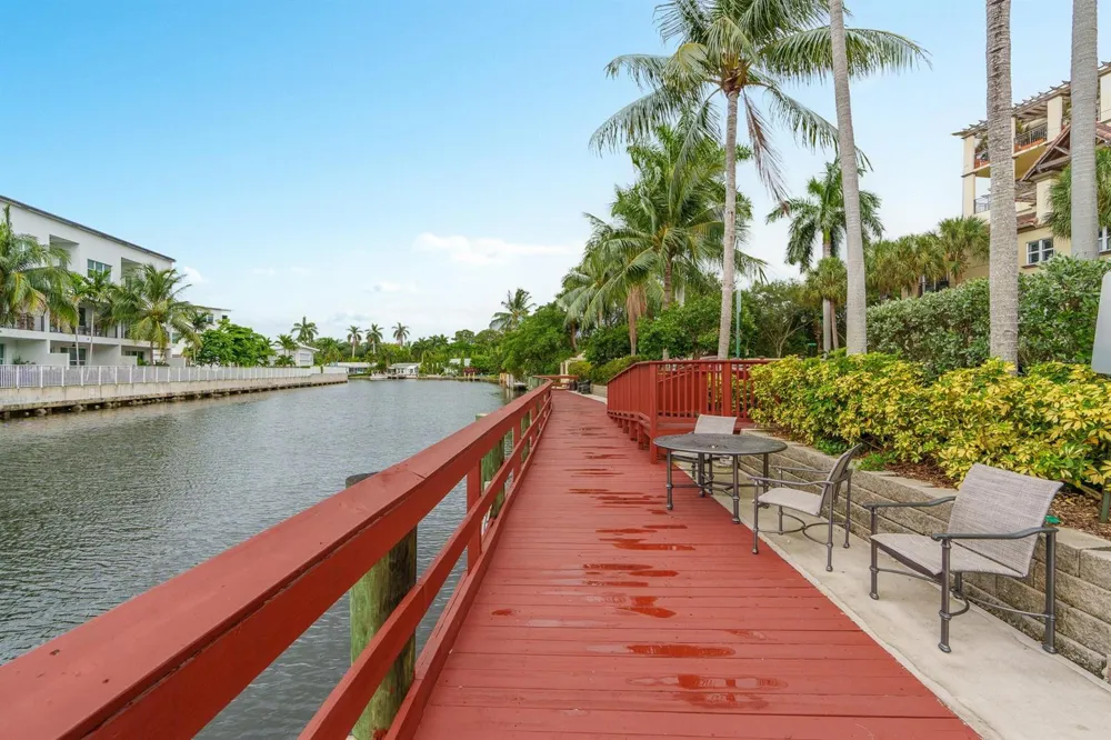 2631 NE 14TH AVENUE #316 Wilton Manors, FL 33334