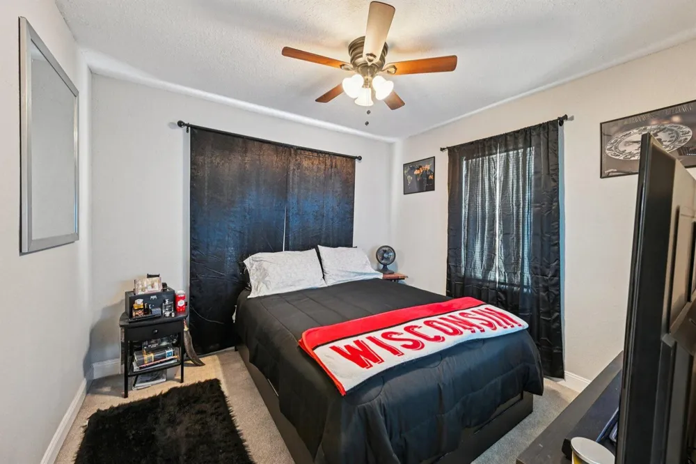 924 MCINTOSH STREET West Palm Beach, FL 33405