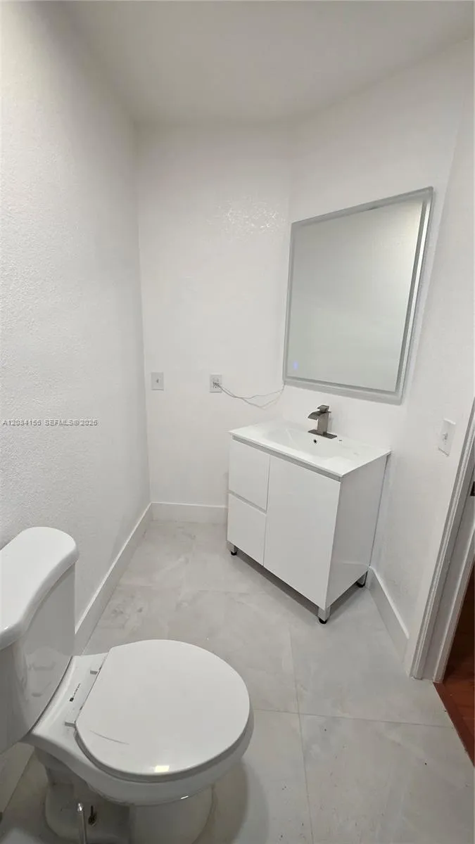 17141 SW 138th Ct Miami, FL 33177