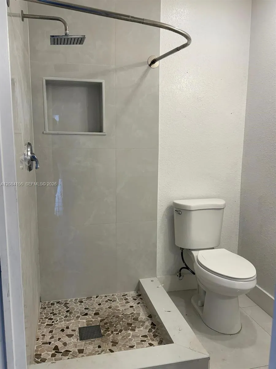 17141 SW 138th Ct Miami, FL 33177