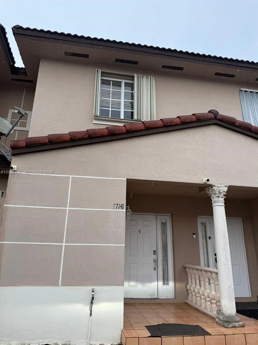 17141 SW 138th Ct Miami, FL 33177