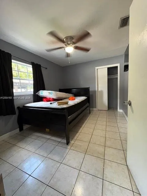 441 NE 43rd St Deerfield Beach, FL 33064