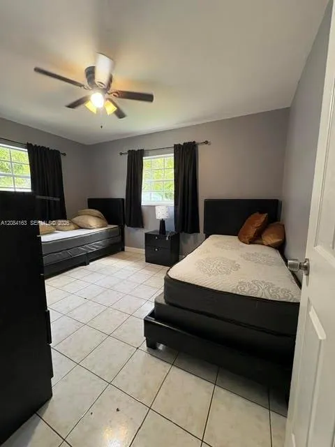 441 NE 43rd St Deerfield Beach, FL 33064