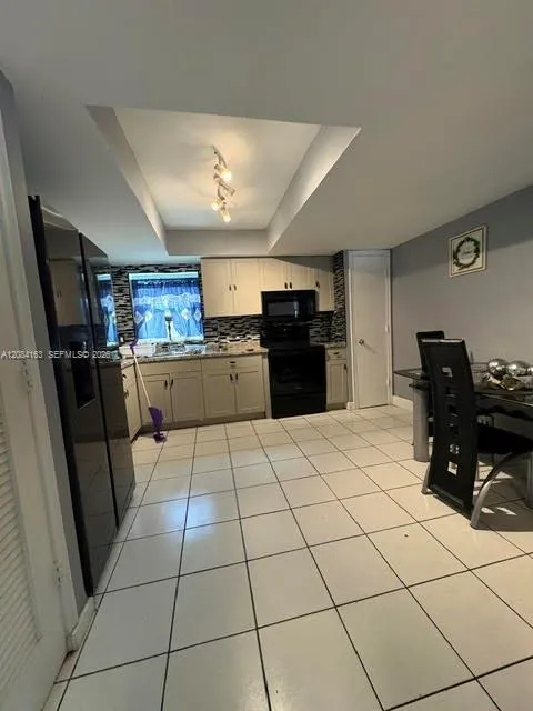441 NE 43rd St Deerfield Beach, FL 33064
