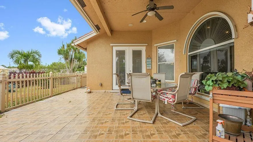 5909 NW Bayou Ct Saint Lucie West, FL 34986
